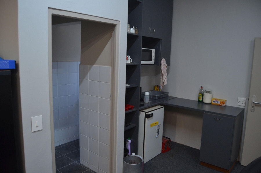 Commercial Property for Sale in Killarney Gardens Western Cape